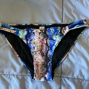 No Boundaries bikini bottom size Medium